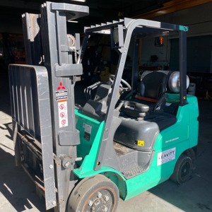 Used 2019 MITSUBISHI FGC25N Cushion Tire Forklift for sale in Yakima Washington