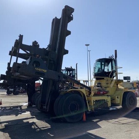 Used 2003 TAYLOR THDCP-974 Container Handler for sale in Chicago Illinois