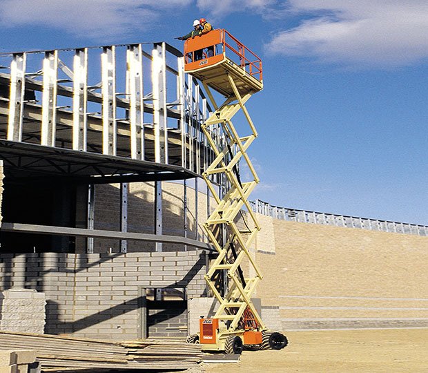 Rental of a JLG scissor lift used on a construction site