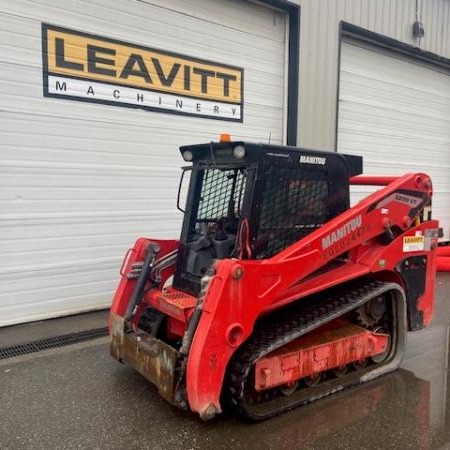 Used 2019 MANITOU 3200VT Skidsteer for sale in Langley British Columbia