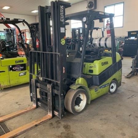 Used 2017 CLARK C32C Cushion Tire Forklift for sale in Cambridge Ontario
