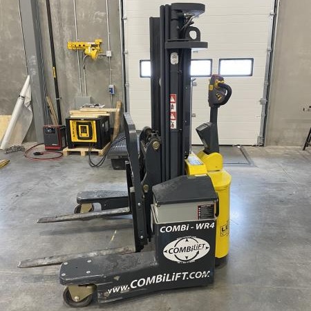 Used 2014 COMBILIFT WR4 Side Loader Forklift for sale in Calgary Alberta