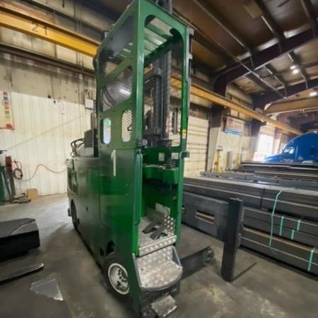 Used 2012 COMBILIFT C10000GT Side Loader Forklift for sale in Springfield Manitoba