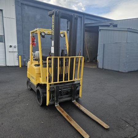 Used 1999 HYSTER S55XM Cushion Tire Forklift for sale in Portland Oregon