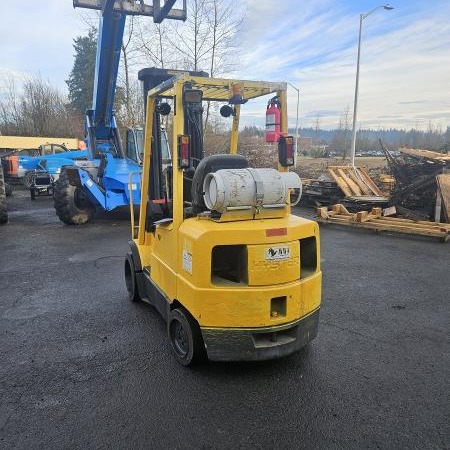 Used 1999 HYSTER S55XM Cushion Tire Forklift for sale in Portland Oregon