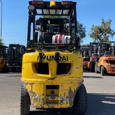 Used 2017 HYUNDAI 25L-7A Pneumatic Tire Forklift for sale in Phoenix Arizona