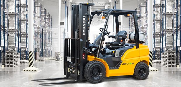 Leavitt Machinery Hyundai forklift in a warehouse