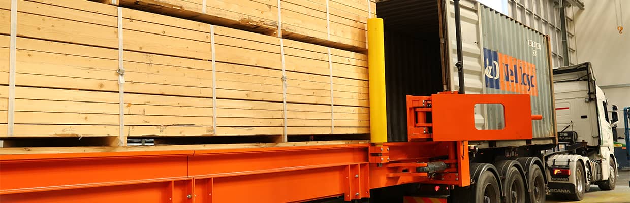 Combilift Slip Sheet moving lumber into a container