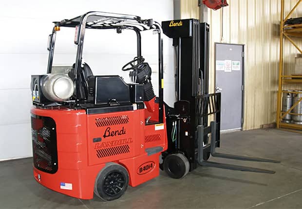 Bendi lift truck working in a warehouse