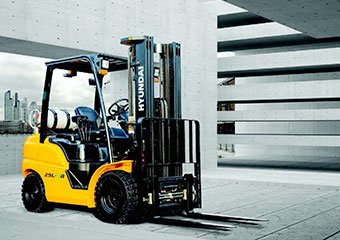 Hyundai LPG forklift working in a building