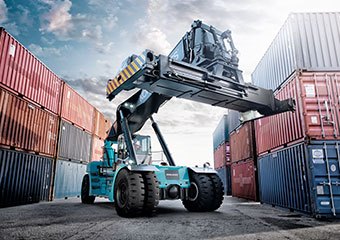 Konecranes reach stacker working with containers