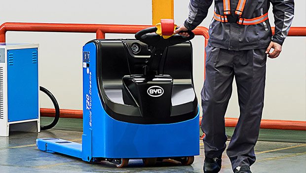 BYD electric pallet jack working in a warehouse