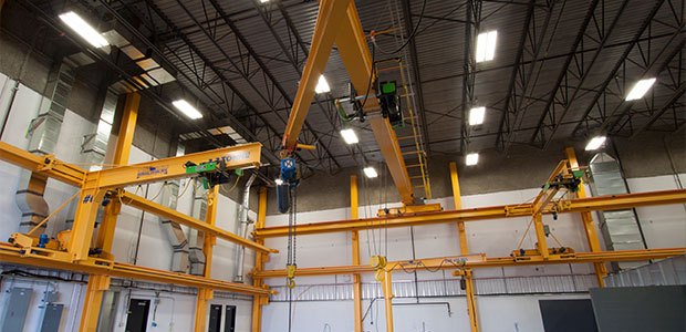 Training for overhead cranes in a warehouse