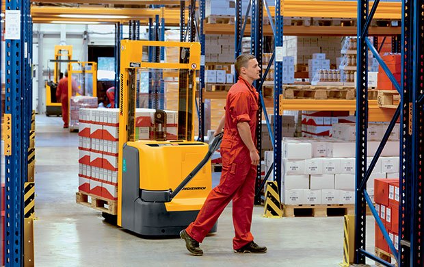 Operator training of a walkie stacker in a warehouse