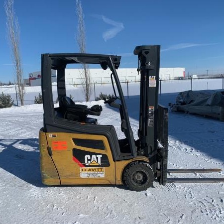 Used 2018 CAT 2ETC3500 Electric Forklift for sale in Red Deer Alberta