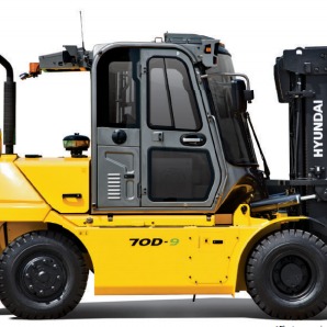 Used 2018 HYUNDAI 110D-9 Pneumatic Tire Forklift for sale in San Antonio Texas