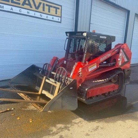 Used 2020 MANITOU 2550RT Skidsteer for sale in Langley British Columbia