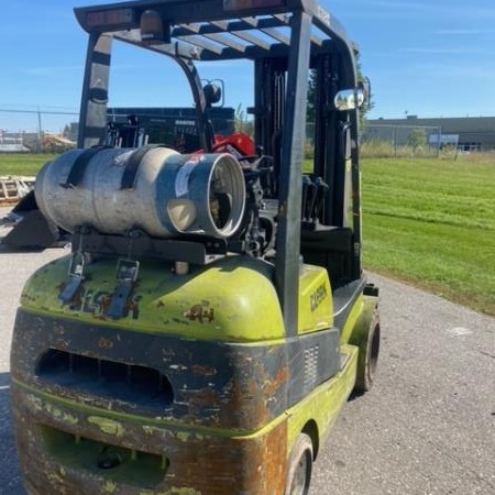 Used 2018 CLARK C32C Cushion Tire Forklift for sale in Cambridge Ontario